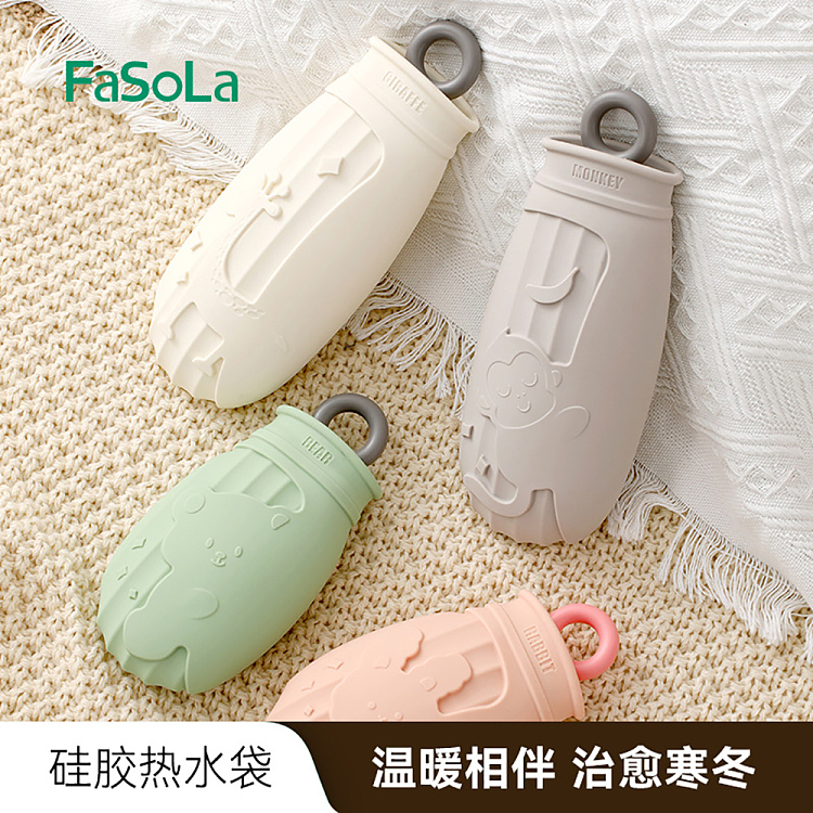 fasola-silicone-hot-water-bag-beige-giraffe-500ml-with-knit-cover-3