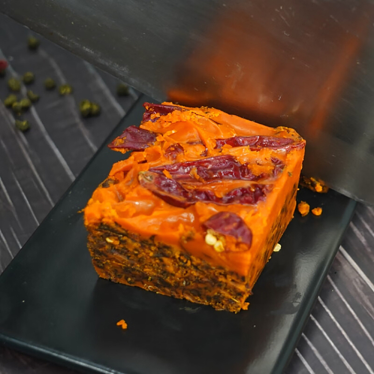 food-writer-wang-gang-butter-hot-pot-base-slightly-spicy-500g-4