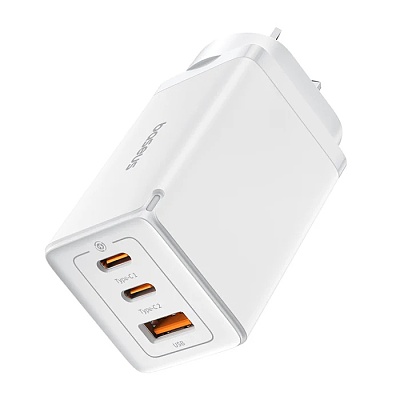 倍思 GaN5 Pro 氮化镓快充充电器 2C+U 65W 澳规 皓月白