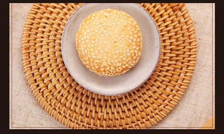 daoxiangcun-sesame-cake-with-pine-nuts-and-date-paste-240g-4