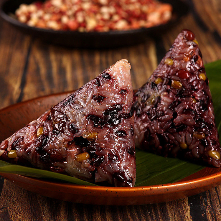rice-dumpling-with-black-rice-and-eight-treasures-2pcs-240g-2