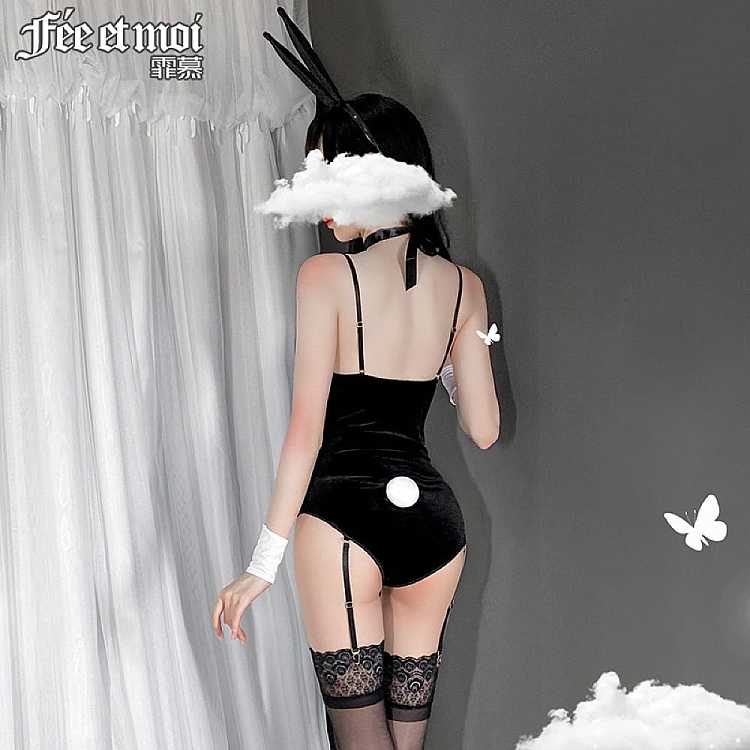 fei-mu-erotic-lingerie-sexy-concealed-button-rabbit-girl-set-average-size-16588a-black-3