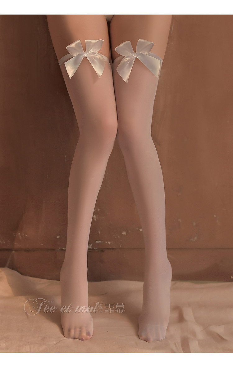 fermo-sweet-bow-long-stockings-white-20