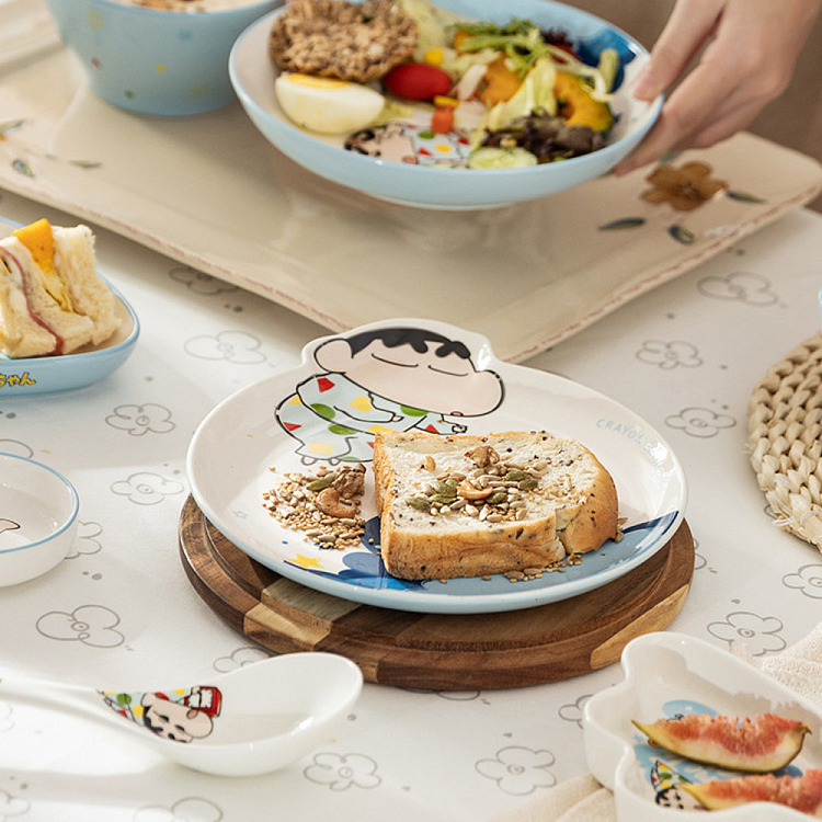 modern-housewife-daydreamer-triangle-plate-6-in-5