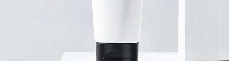 netflix-amino-acid-cleansing-mousse-150ml-16