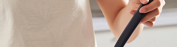 netflix-pot-protection-silicone-spatula-spoon-red-chinese-spatula-82