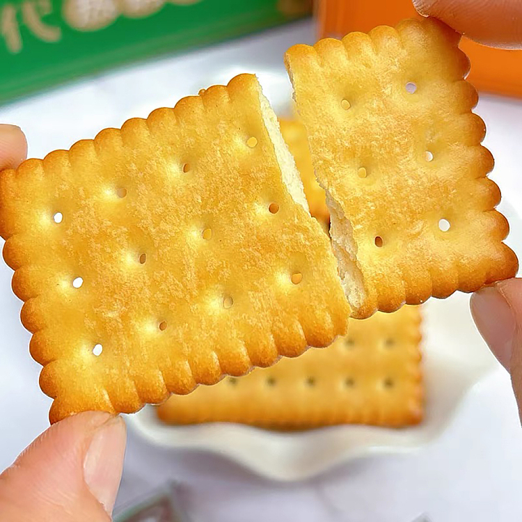yascar-cheese-salted-crackers-230g-3