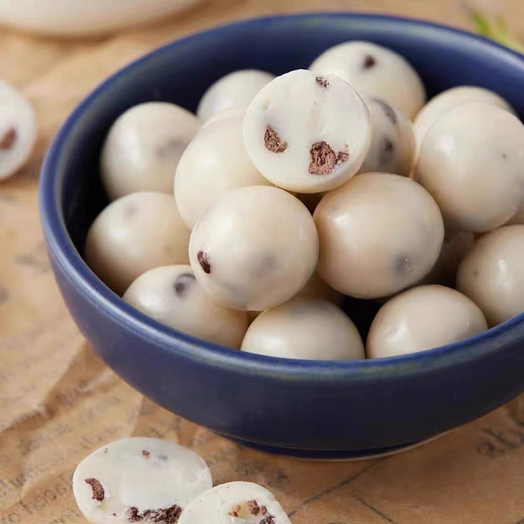hersheys-cookies-creamy-chocolate-chip-120g-2