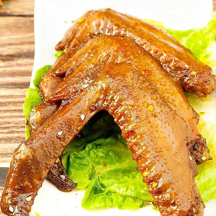 xiaohu-duck-duck-sharks-fin-spicy-flavor-118g-2