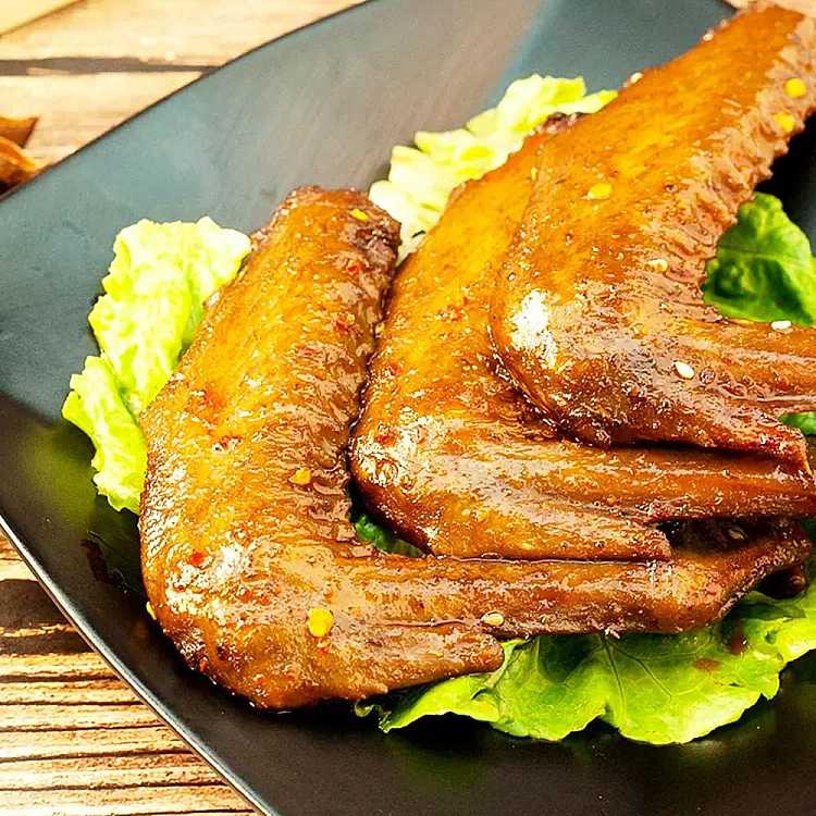 xiaohu-duck-duck-sharks-fin-spicy-flavor-118g-3