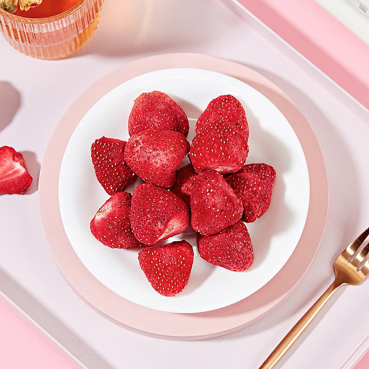 sams-exclusive-botherless-organic-freeze-dried-strawberries-180g-4