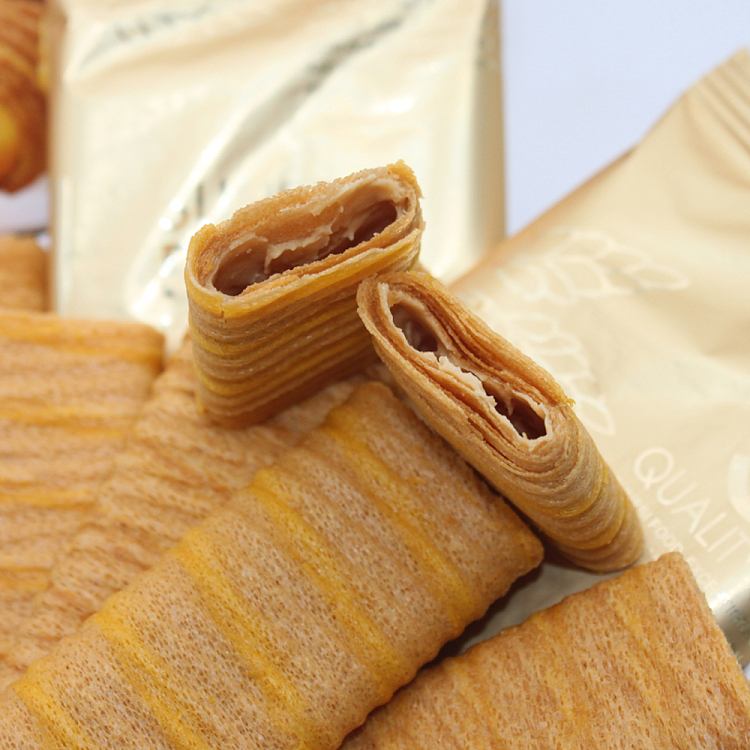 fariz-precious-sandwich-egg-souffle-salted-egg-yolk-cheese-flavor-100g-3