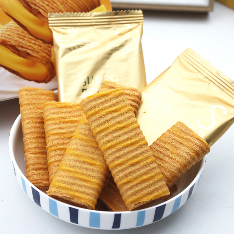 fariz-precious-sandwich-egg-souffle-salted-egg-yolk-cheese-flavor-100g-4