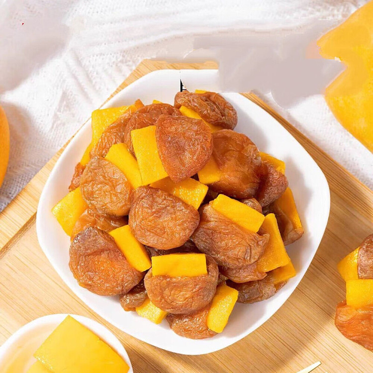 liangpinpu-plum-has-pineapple-80g-2