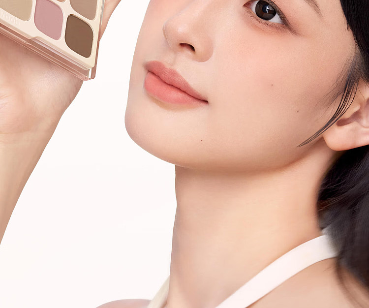 everbab-eyeshadow-palette-01-plain-matte-105g-2