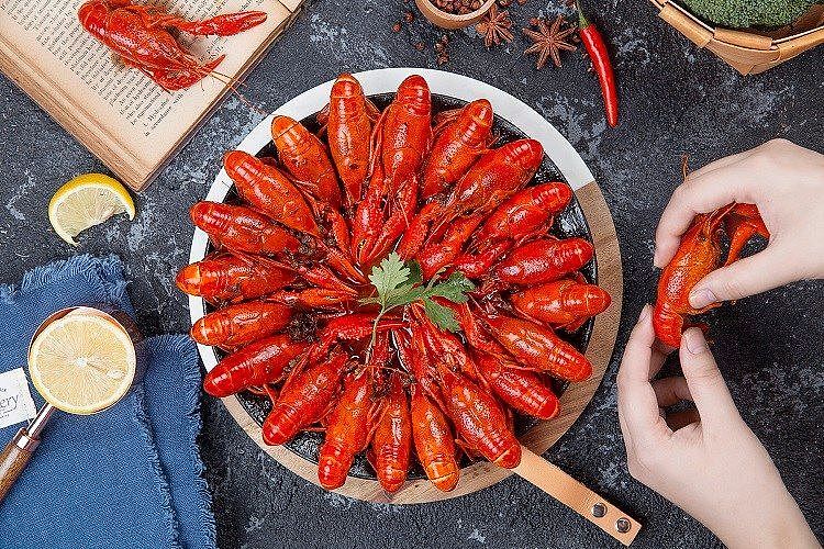 wang-jiadu-spicy-crayfish-180g-3