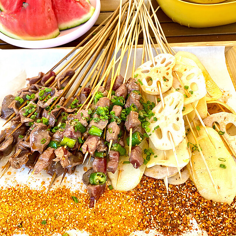 luk-pos-special-dry-dish-bbq-dipping-sauce-with-five-spice-flavor-20g-4