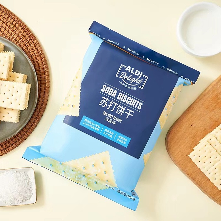 australiaexclusiveorazi-own-aldidelight-soda-crackers-sea-salt-flavor-360g-2