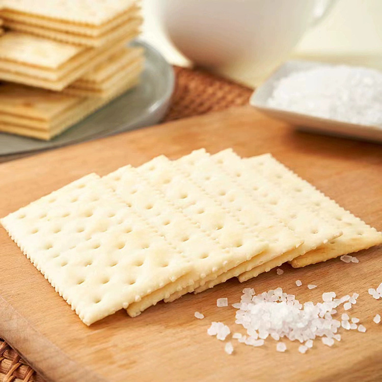 australiaexclusiveorazi-own-aldidelight-soda-crackers-sea-salt-flavor-360g-4