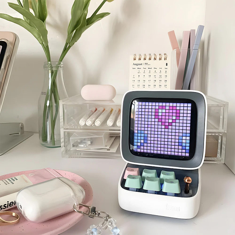 divoom-retro-pixel-art-bluetooth-speaker-pink-3