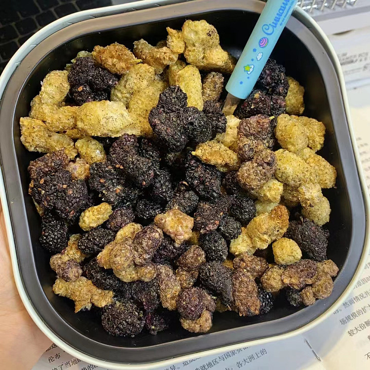xinjiang-tumxuk-specialties-five-zero-regiment-green-sugar-heart-low-temperature-freeze-dried-mulberry-25g-4