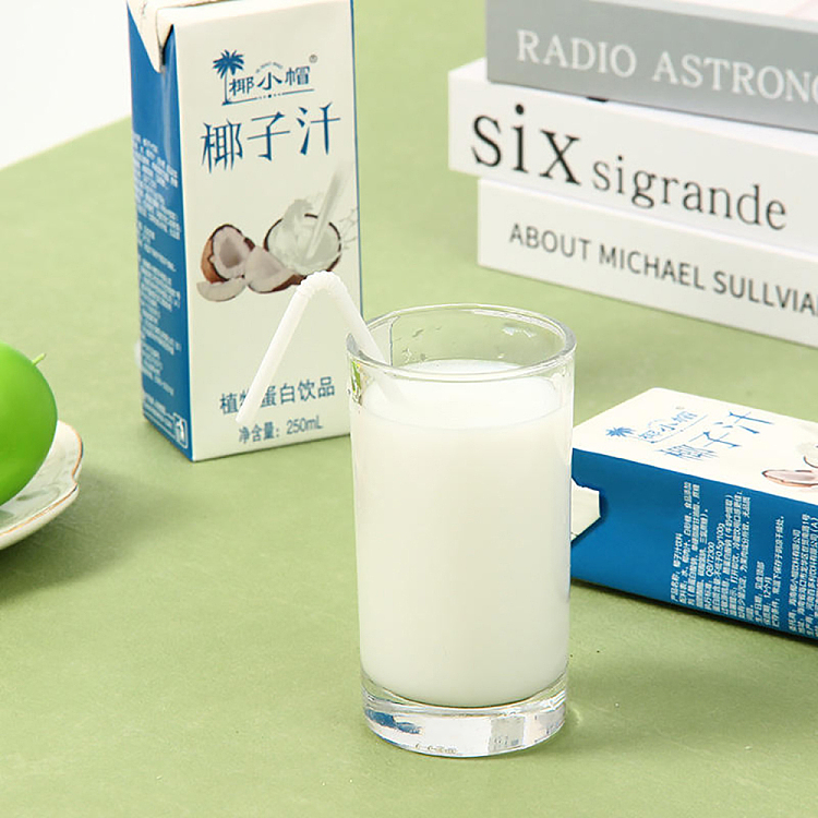 coconut-hat-coconut-juice-drink-low-sugar-250ml-2