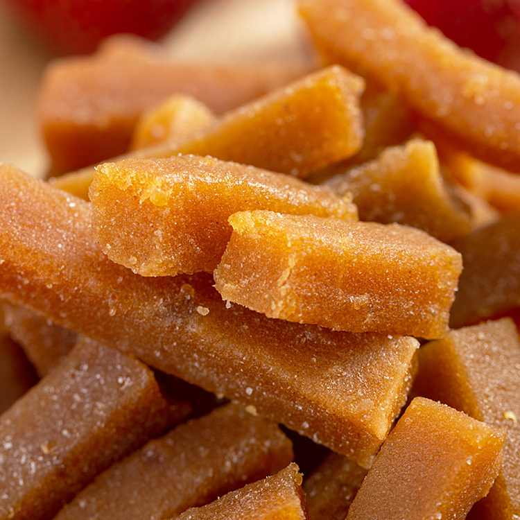 longmen-chun-chinese-wolfberry-hawthorn-cake-soft-strip-150g-2