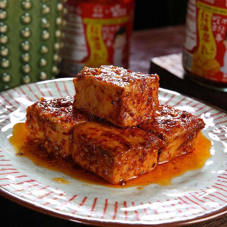chuan-wa-zi-red-oil-tofu-milk-220g-2