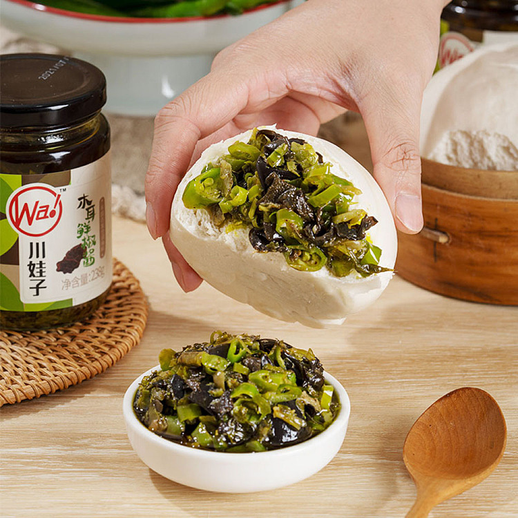 chuan-wa-zi-wood-ear-fresh-pepper-sauce-238g-3