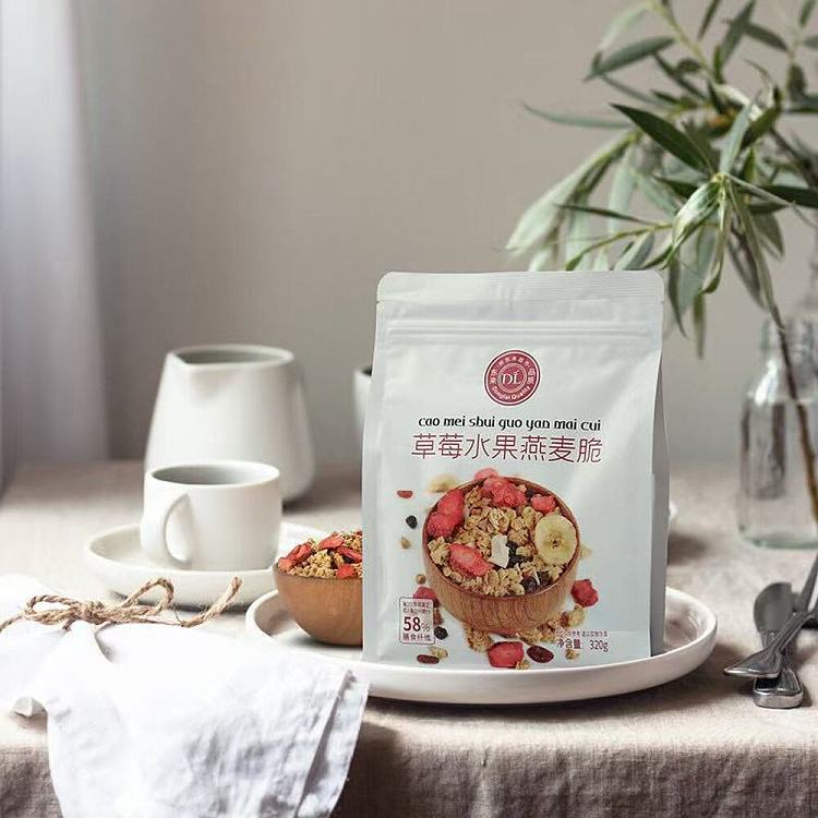 exclusive-to-australiafat-tung-lai-own-brand-dl-strawberry-fruit-oatmeal-crisp-320g-2