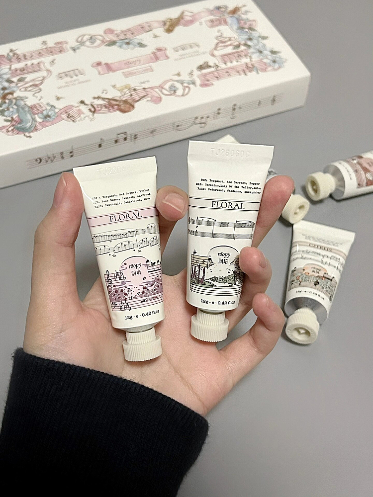 roopy-hand-cream-gift-set-12g5-1