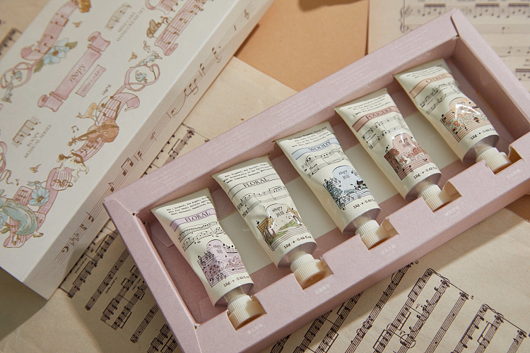 roopy-hand-cream-gift-set-12g5-9