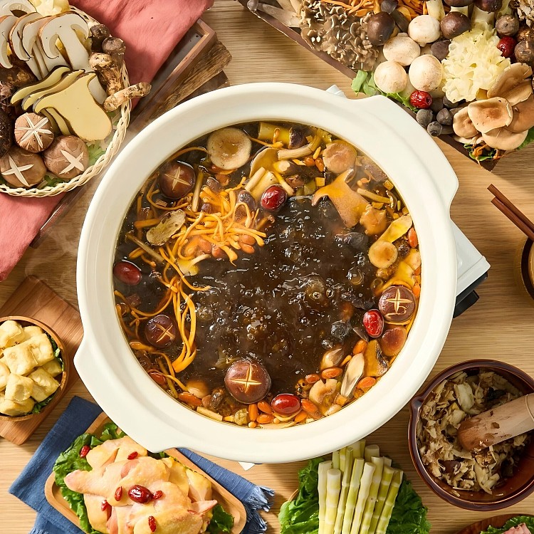 hema-yunnan-style-spring-mushroom-hot-pot-base-220g-8