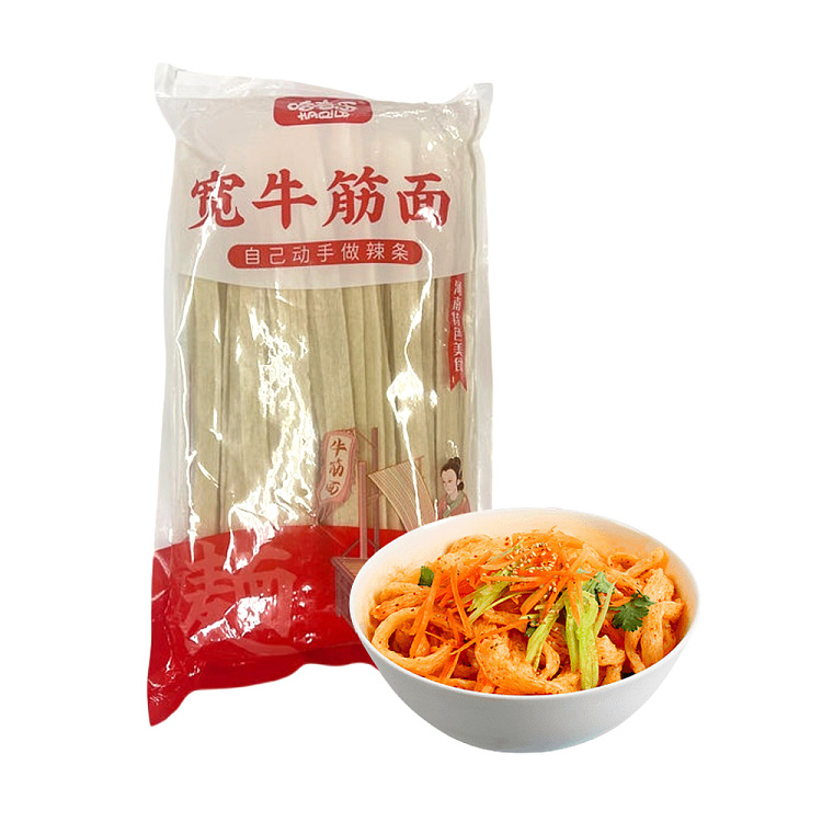 hakkilor-wide-noodles-with-beef-tendon-500g-1