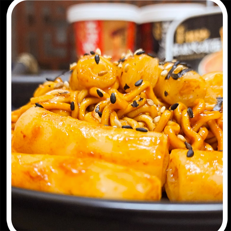 hey-man-tribe-spicy-fried-rice-cake-and-turkey-noodle-155g-3