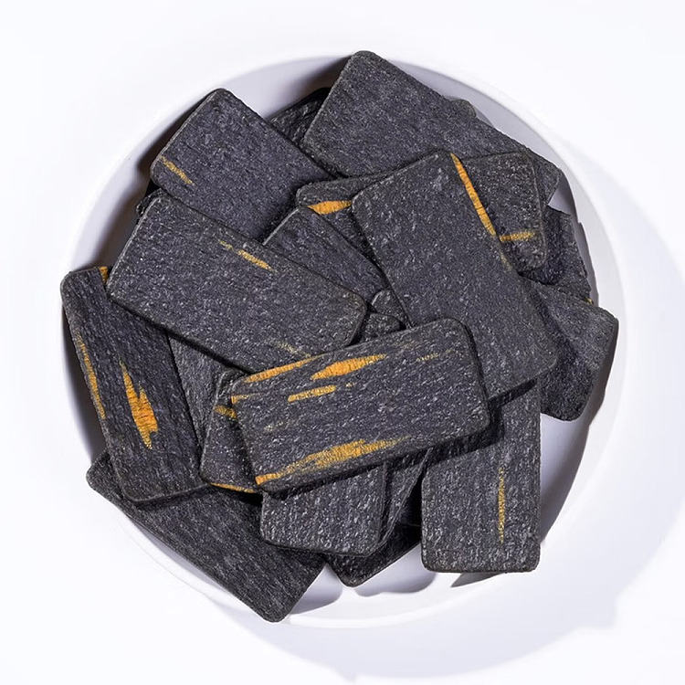 guangzhou-brewery-black-gold-cheese-flavored-rocky-bbq-thin-crackers-190g-3