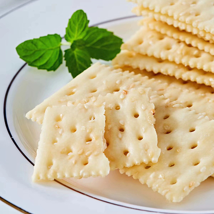 exclusive-to-australia-aldi-value-soda-crackers-milk-salt-flavor-400g-2