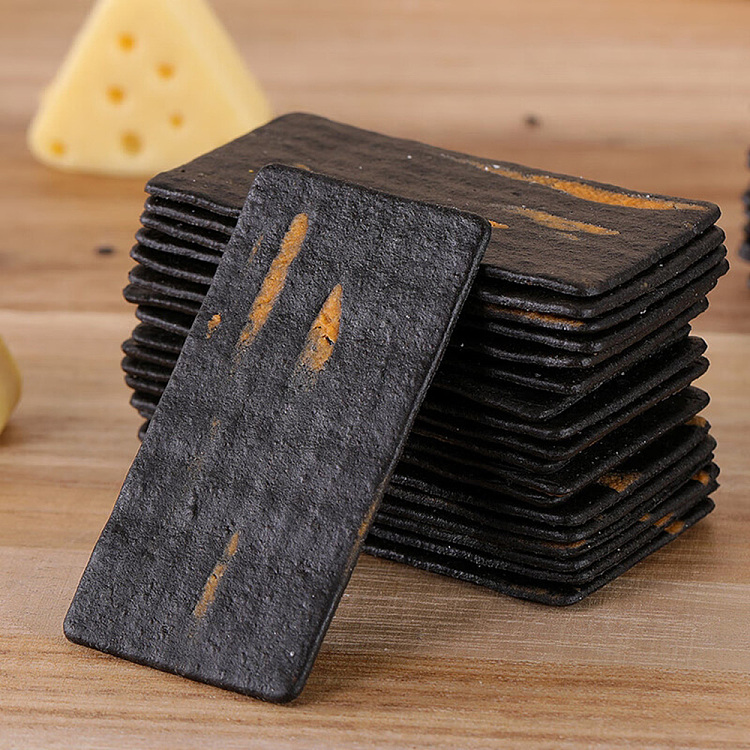 huangji-black-gold-cheese-crackers-260g-2