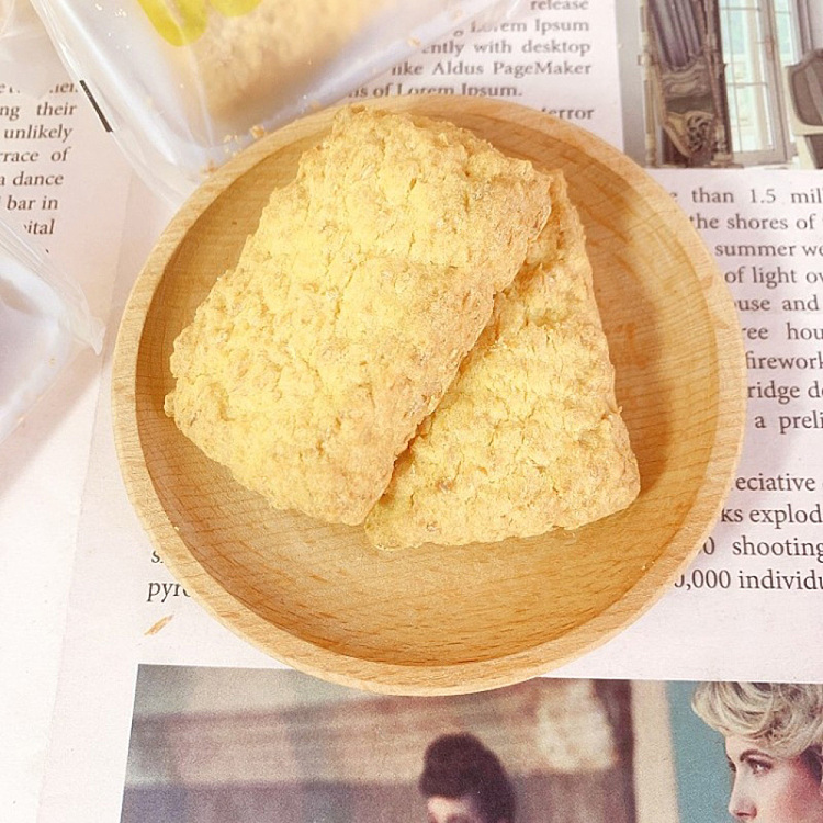 huangji-butter-coconut-cake-180g-2