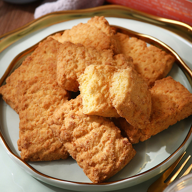 huangji-butter-coconut-cake-180g-3