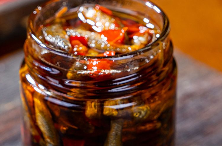 ippi-brothers-chopped-pepper-small-fish-238g-6