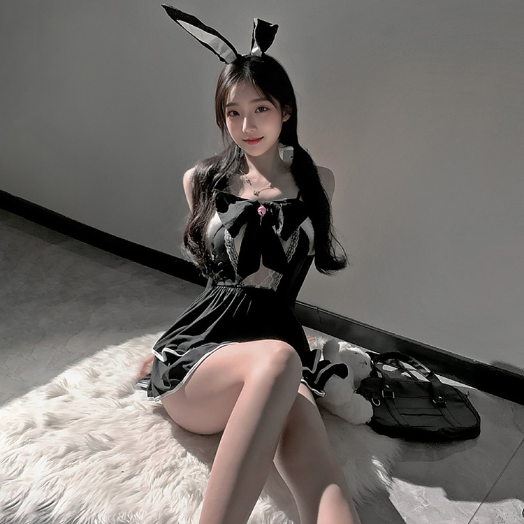 fermu-blackened-bunny-fantasy-adventure-set-blackwhite-4