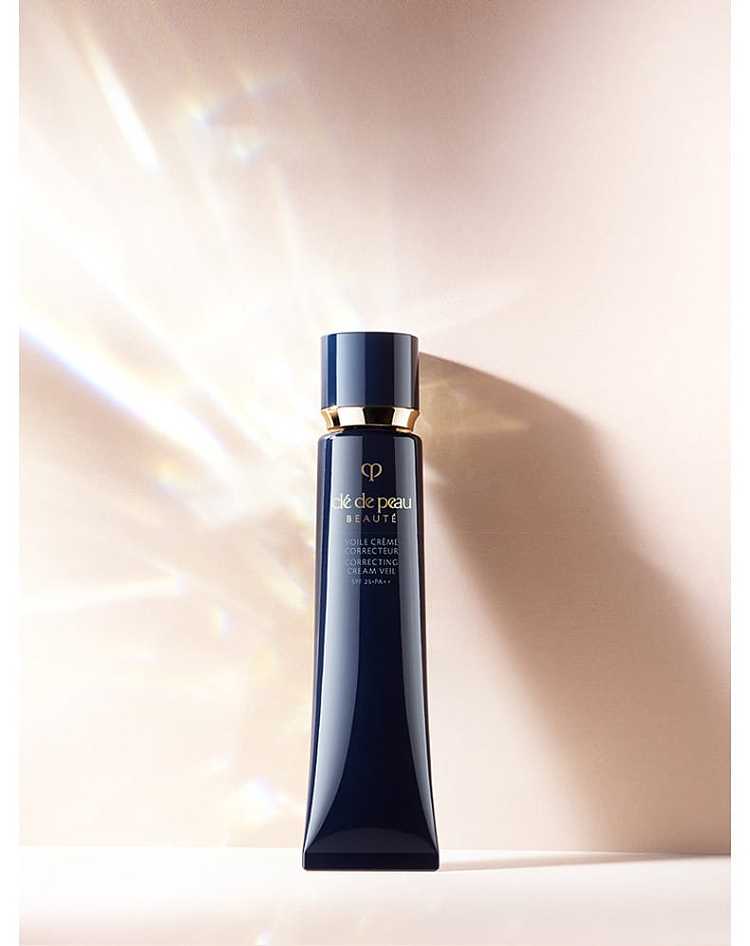 cpb-key-of-skin-diamond-light-sensitive-moisture-makeup-prep-spf25-pa-37ml-1