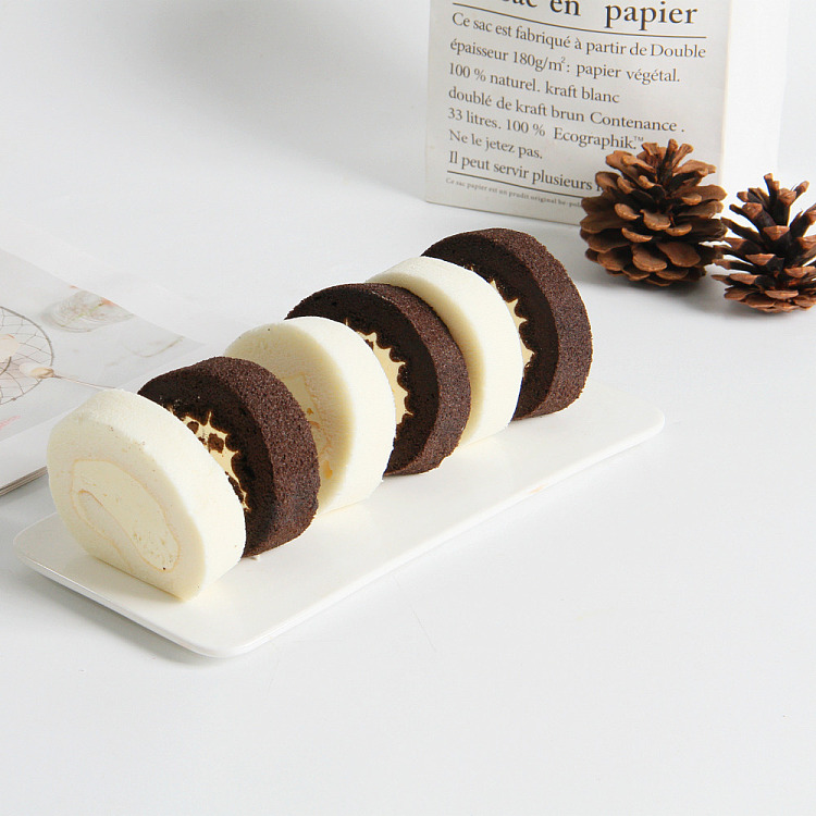 frozen-aoki-panda-roll-cake-6-pieces-330g-4