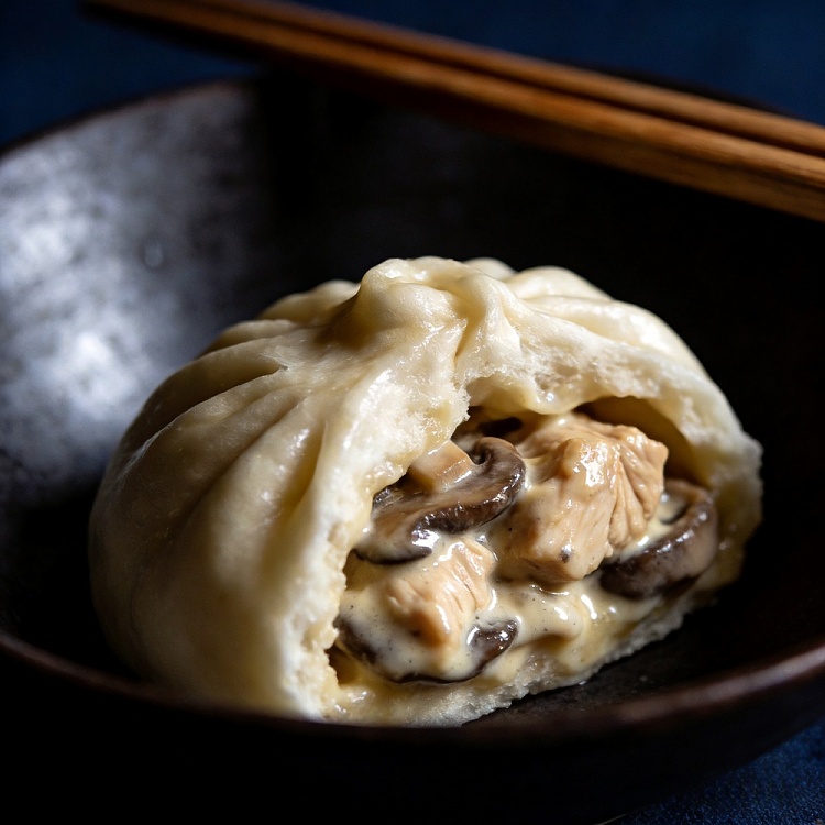 frozen-sydney-central-kitchen-creamy-mushroom-chicken-buns-4pcs320g-2