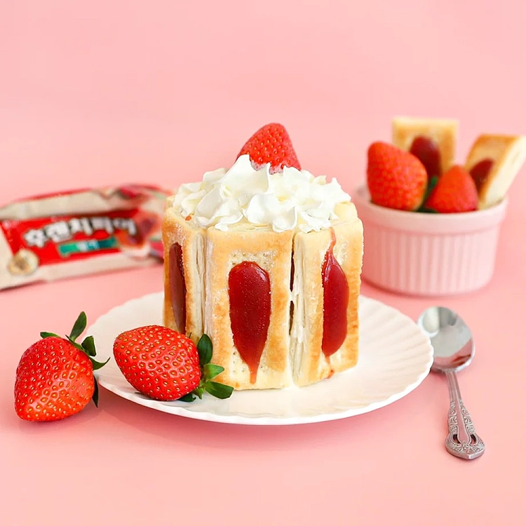 hai-tai-strawberry-jam-pie-192g-2