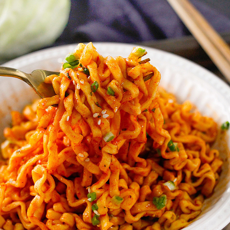 sanyu-creamy-spicy-turkey-noodles-130g-2