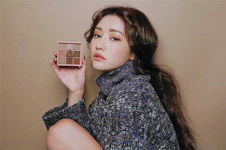 3ce-nine-palette-eyeshadow-palette-powder-brown-pumpkin-overtake-color-number-13