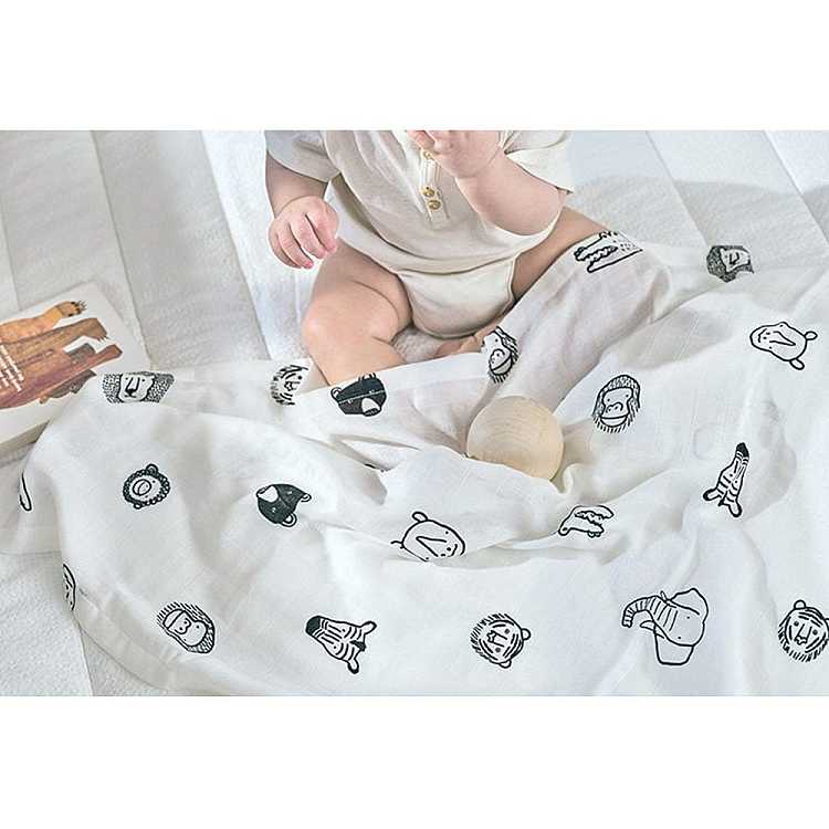 donodono-bamboo-fiber-baby-blanket-animal-friends-106x106cm-2