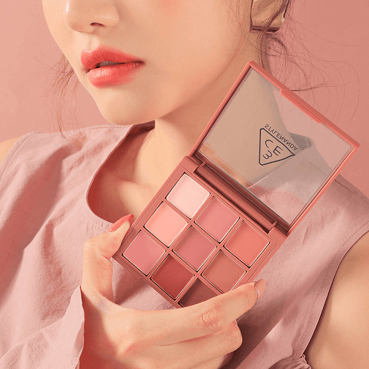 3ce-eyeshadow-palette-drybouquet-85g-2